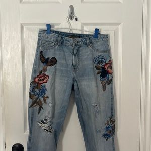 Abercrombie Embroidered jeans